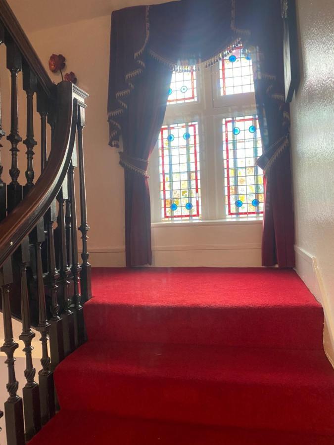 Parlors Hall Hotel Бриднорт Екстер'єр фото