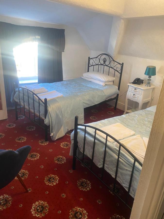 Parlors Hall Hotel Бриднорт Екстер'єр фото