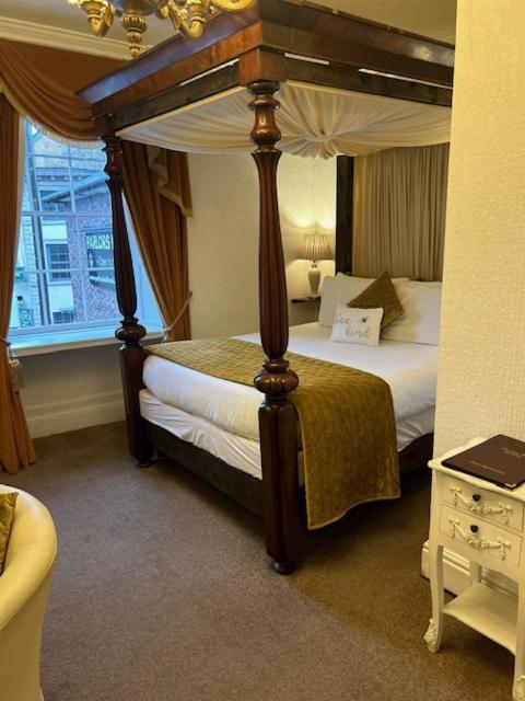 Parlors Hall Hotel Бриднорт Екстер'єр фото