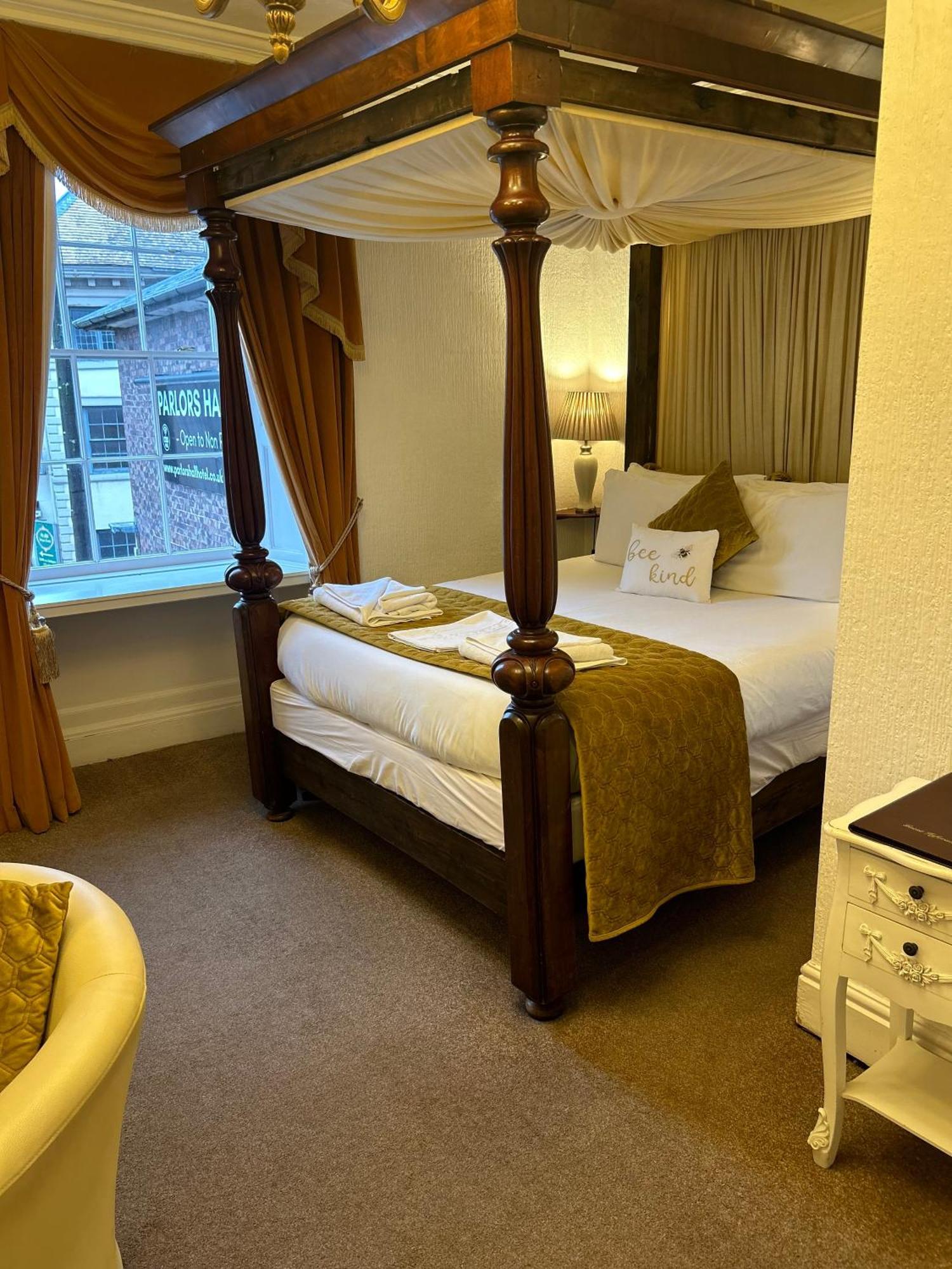 Parlors Hall Hotel Бриднорт Екстер'єр фото